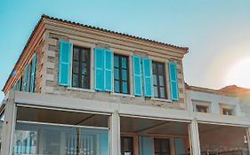 Marina Foça Hotel